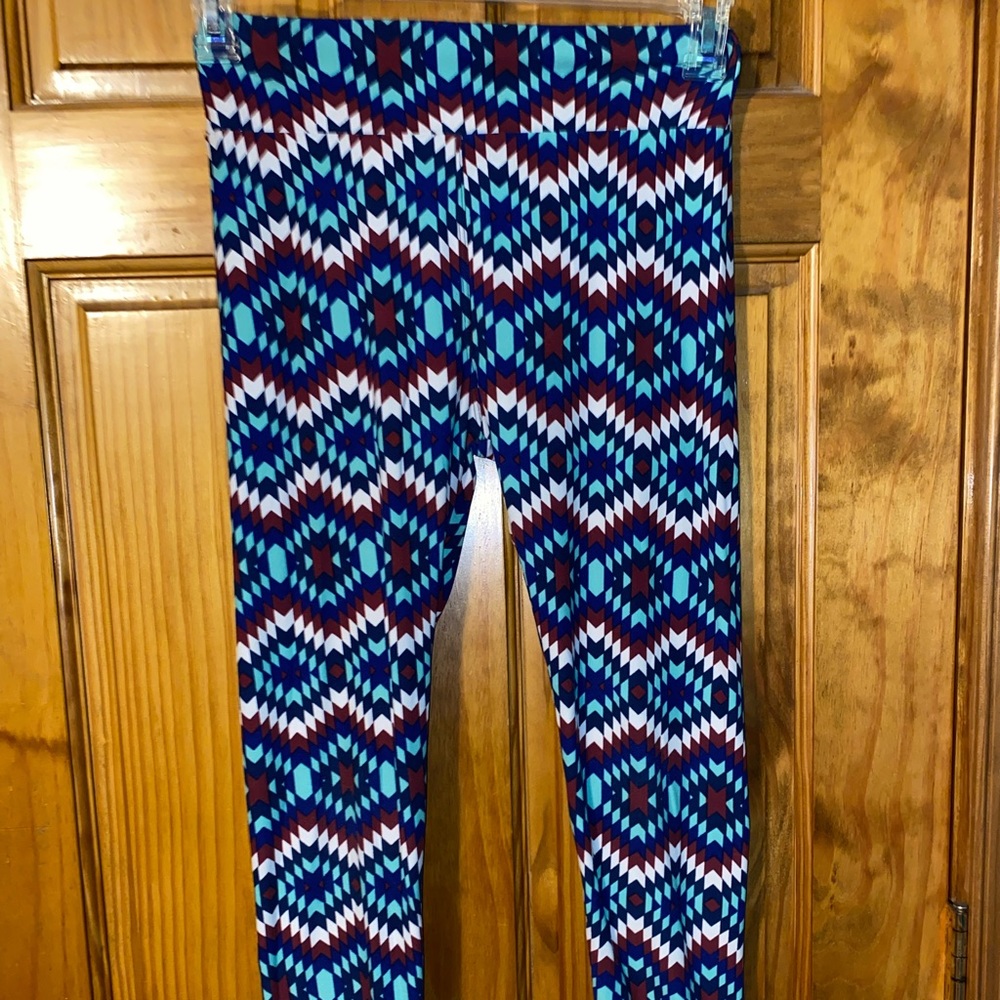Lularoe Soft Multi-Colored Leggings
